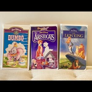 Disney Masterpiece Collection 3 VHS movies: Dumbo, Aristocats, Lion King